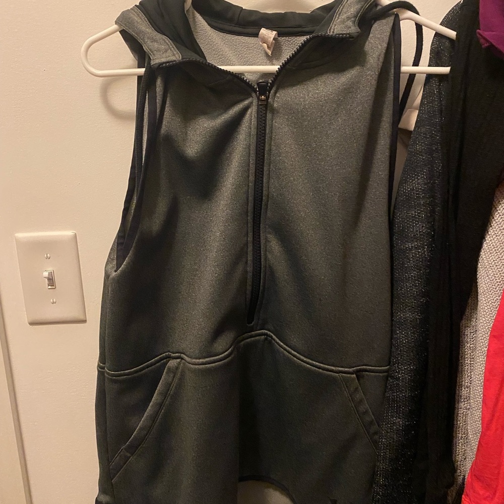 Under Armour Vest